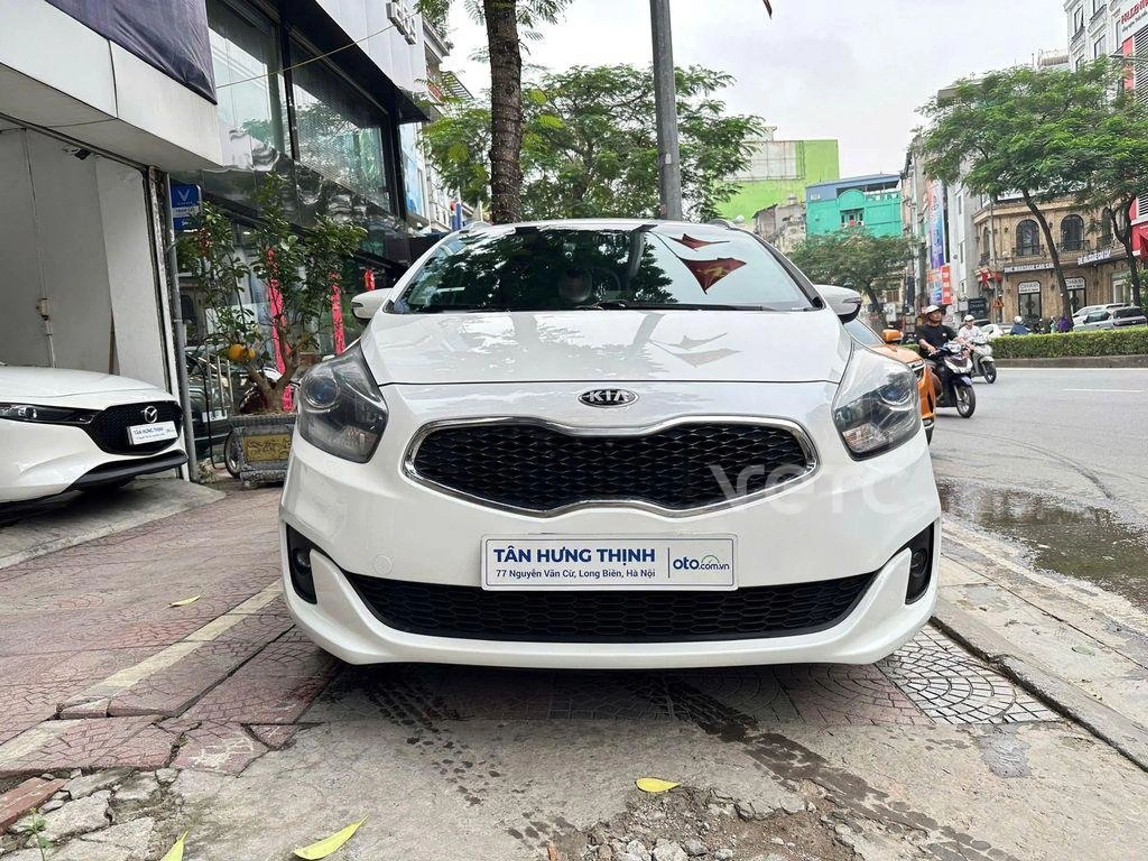 Ảnh xe KIA Rondo 2016 Trắng 80.000 km