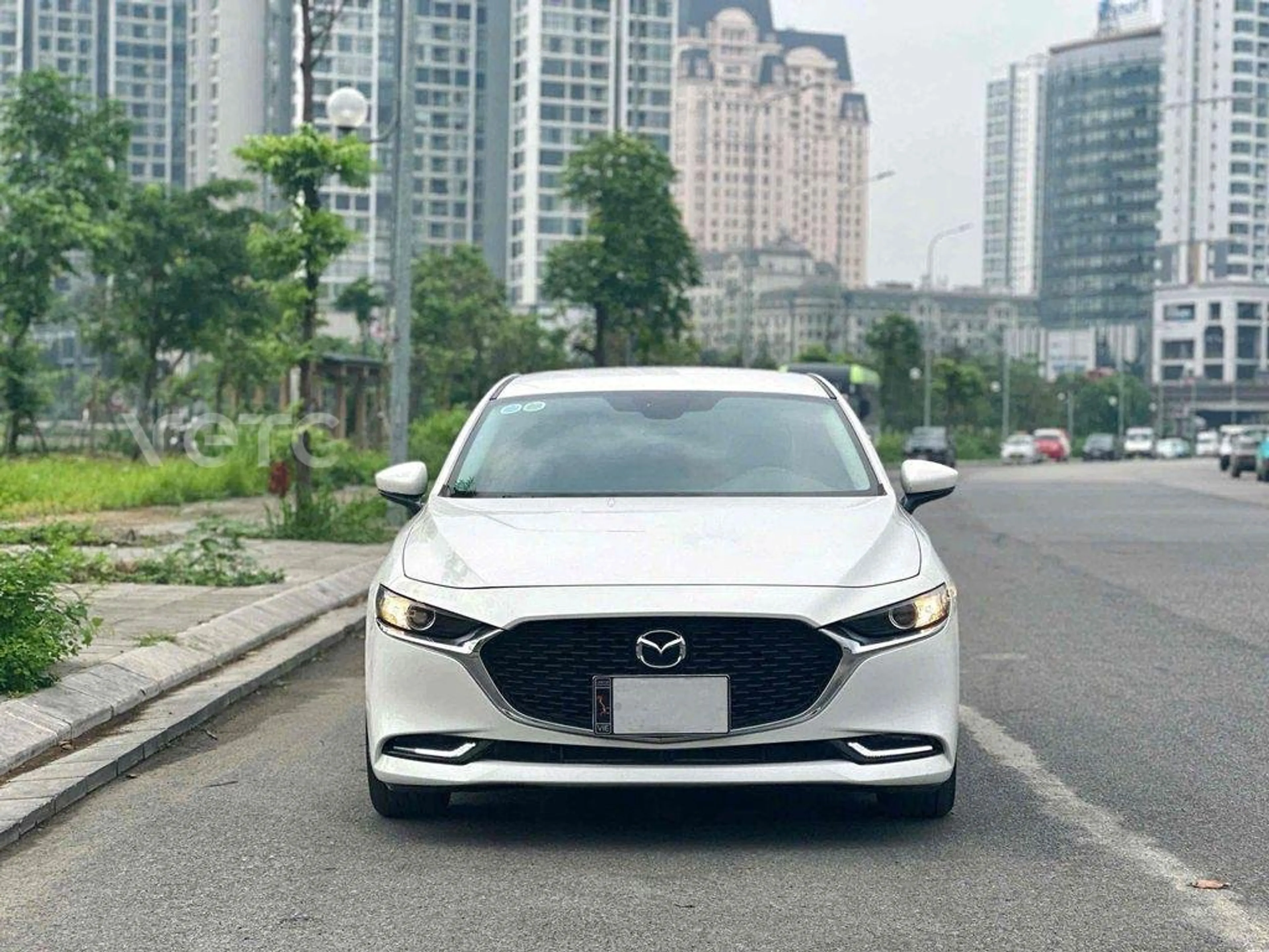 Ảnh xe Mazda 3 2025 Trắng 10.000 km