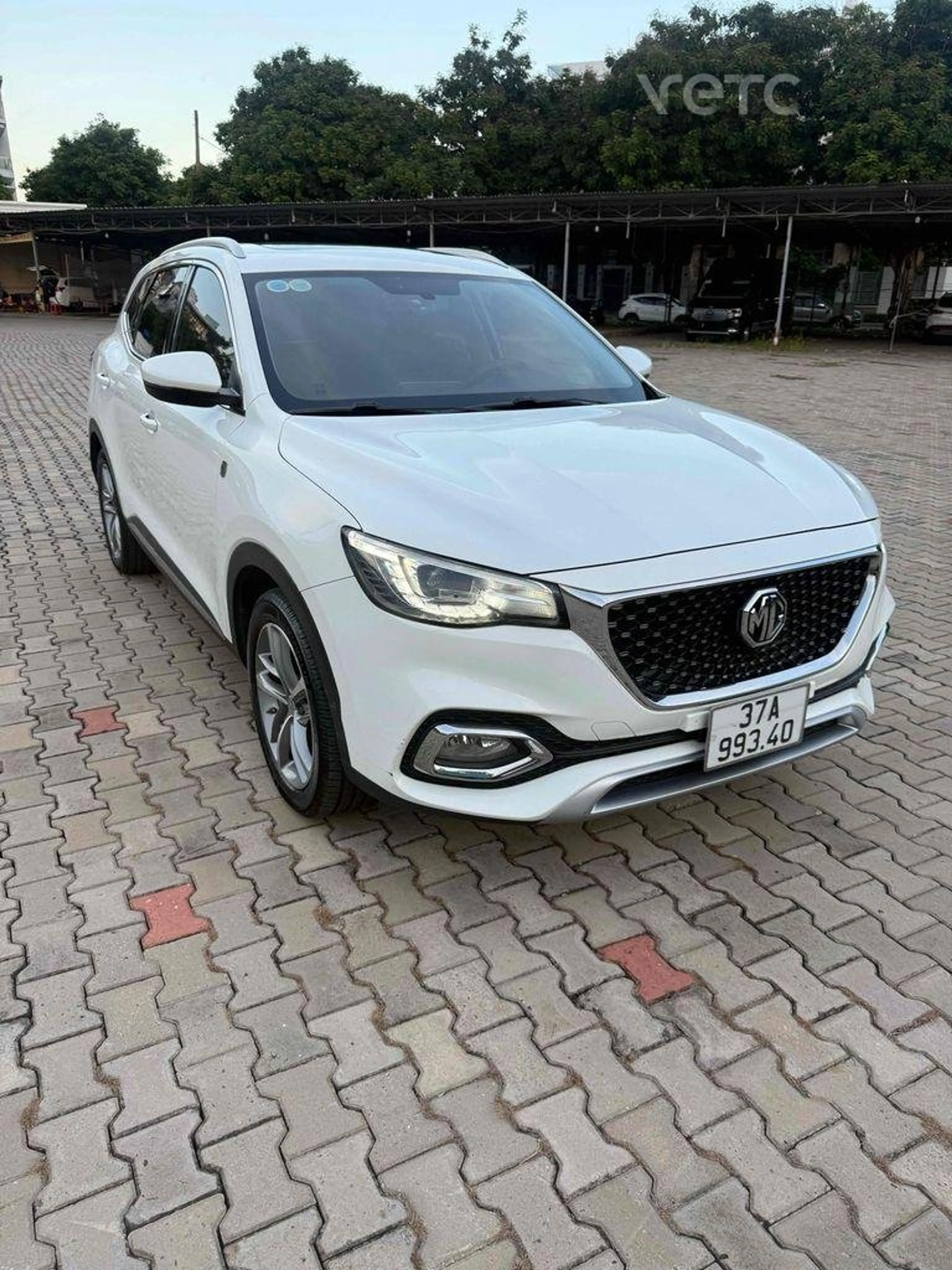 Ảnh xe MG HS 2021 Trắng 50.000 km