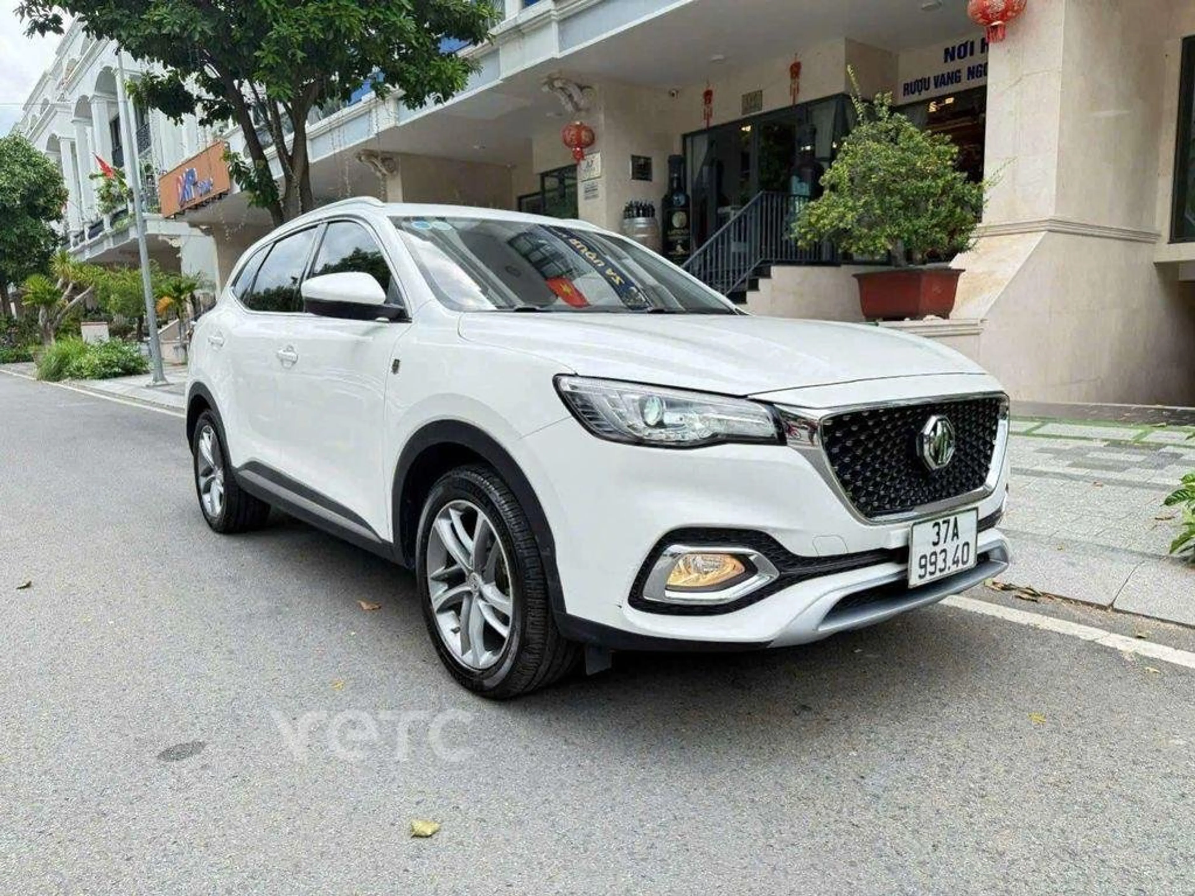 Ảnh xe MG HS 2021 Trắng 50.000 km
