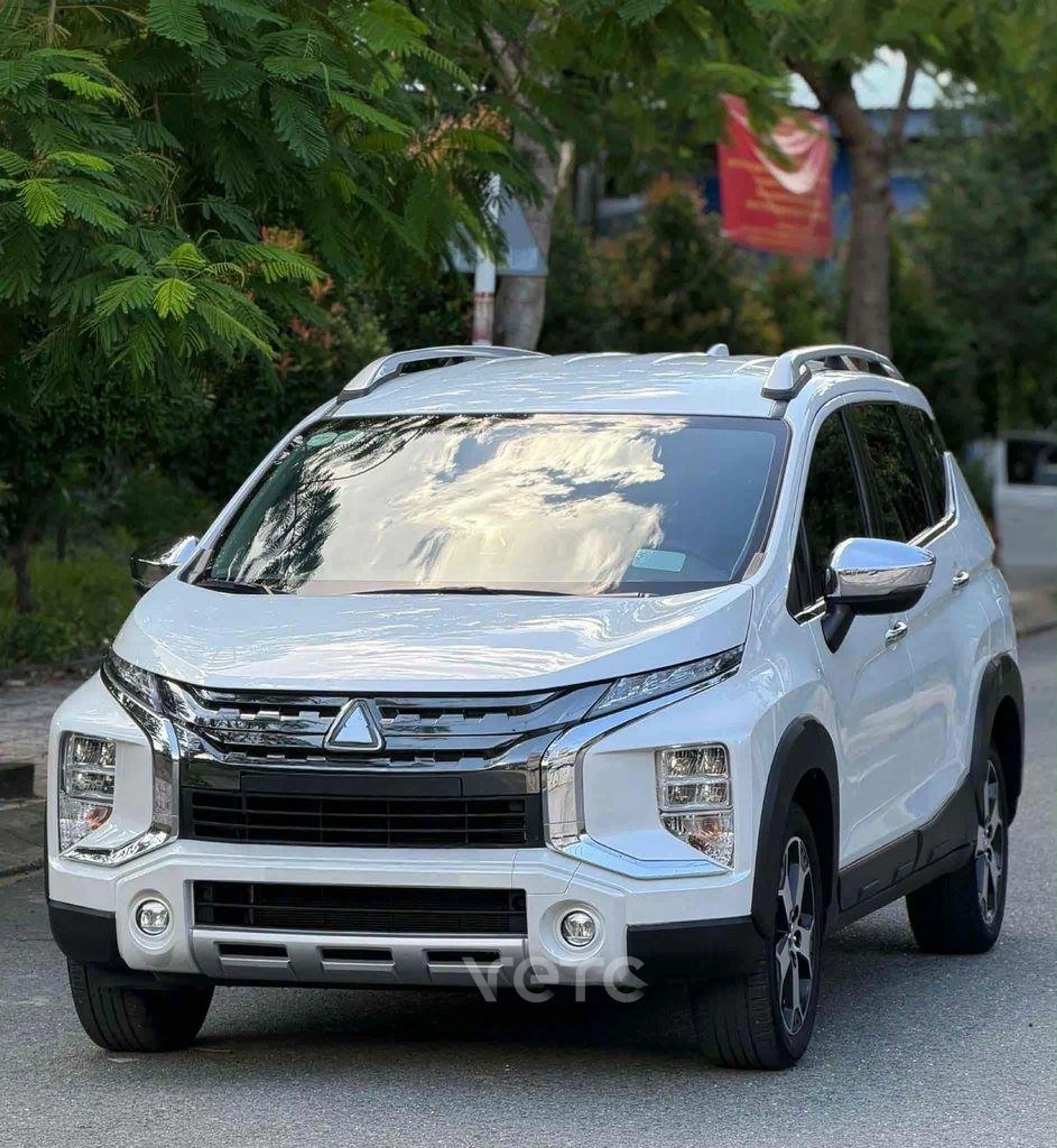 Ảnh xe Mitsubishi Xpander Cross 2020 Trắng 82.000 km