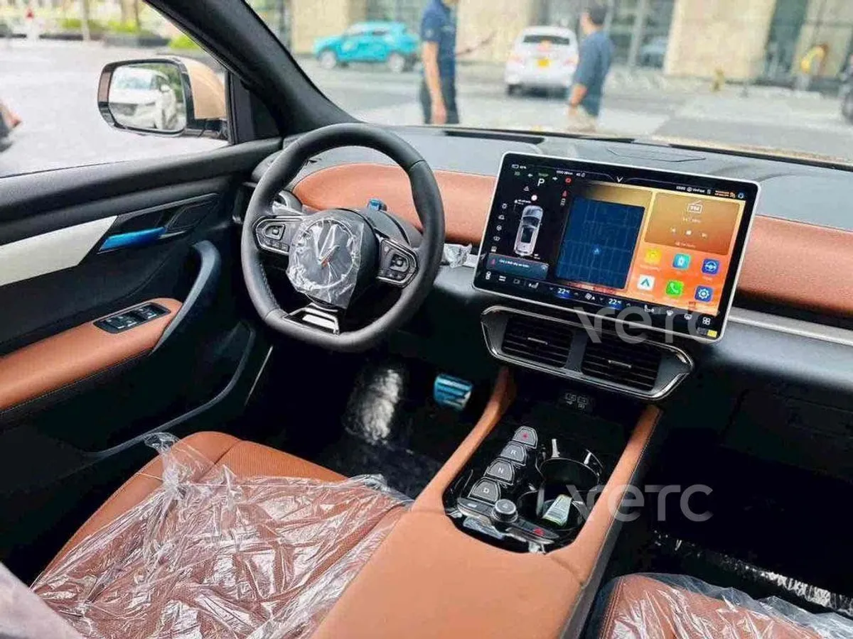 Hình ảnh xe VINFAST VF8 2025 XÁM