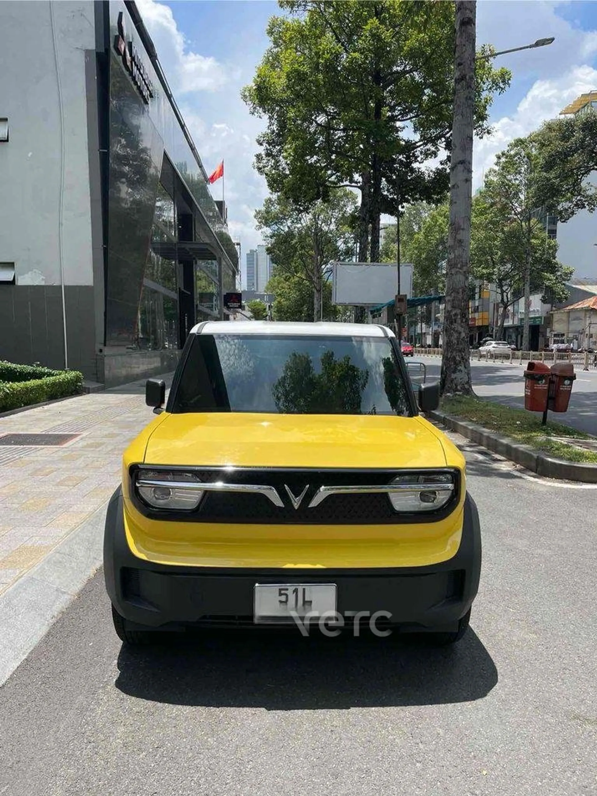 Hình ảnh xe Vinfast VF3 2025 Vàng 5.000 km