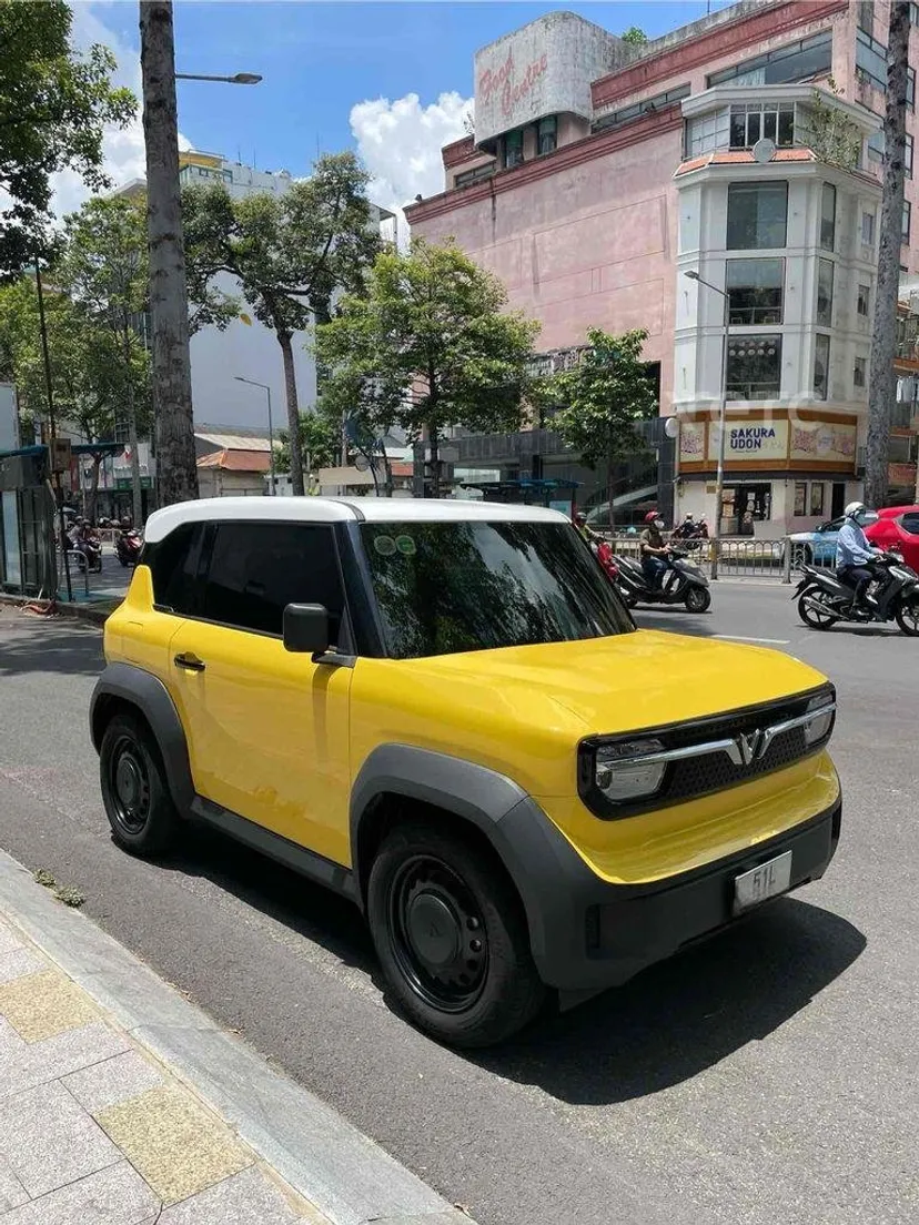 Hình ảnh xe Vinfast VF3 2025 Vàng 5.000 km