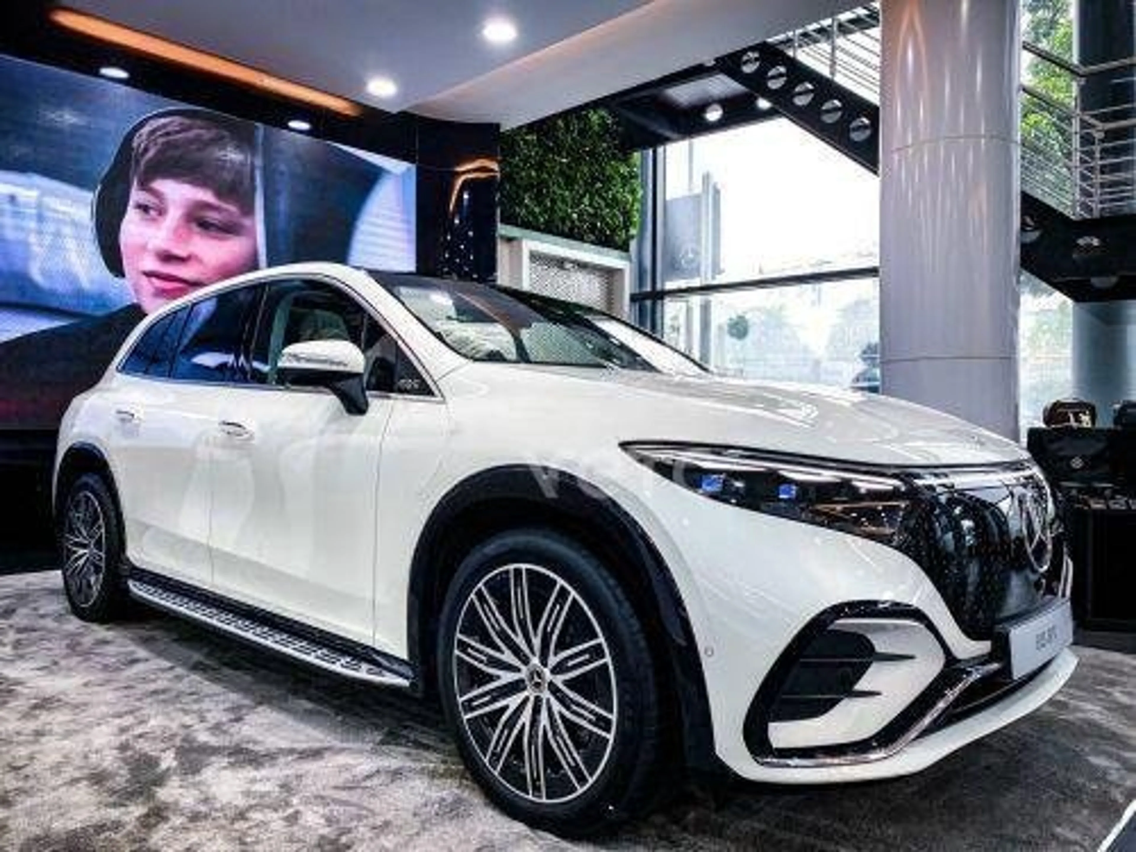 Ảnh xe Mercedes-Benz EQS 2025