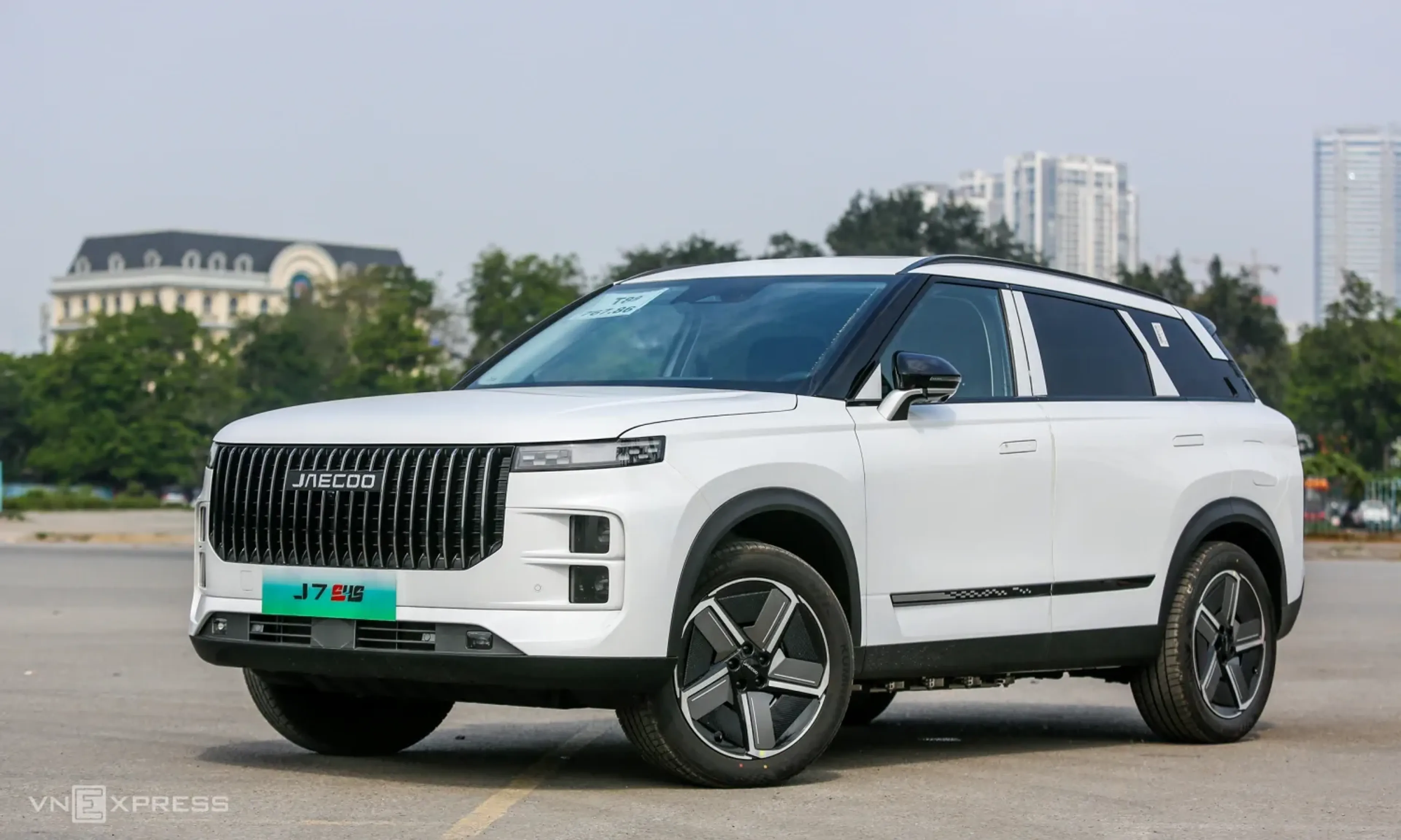 Ảnh xe Jaecoo J7 2026