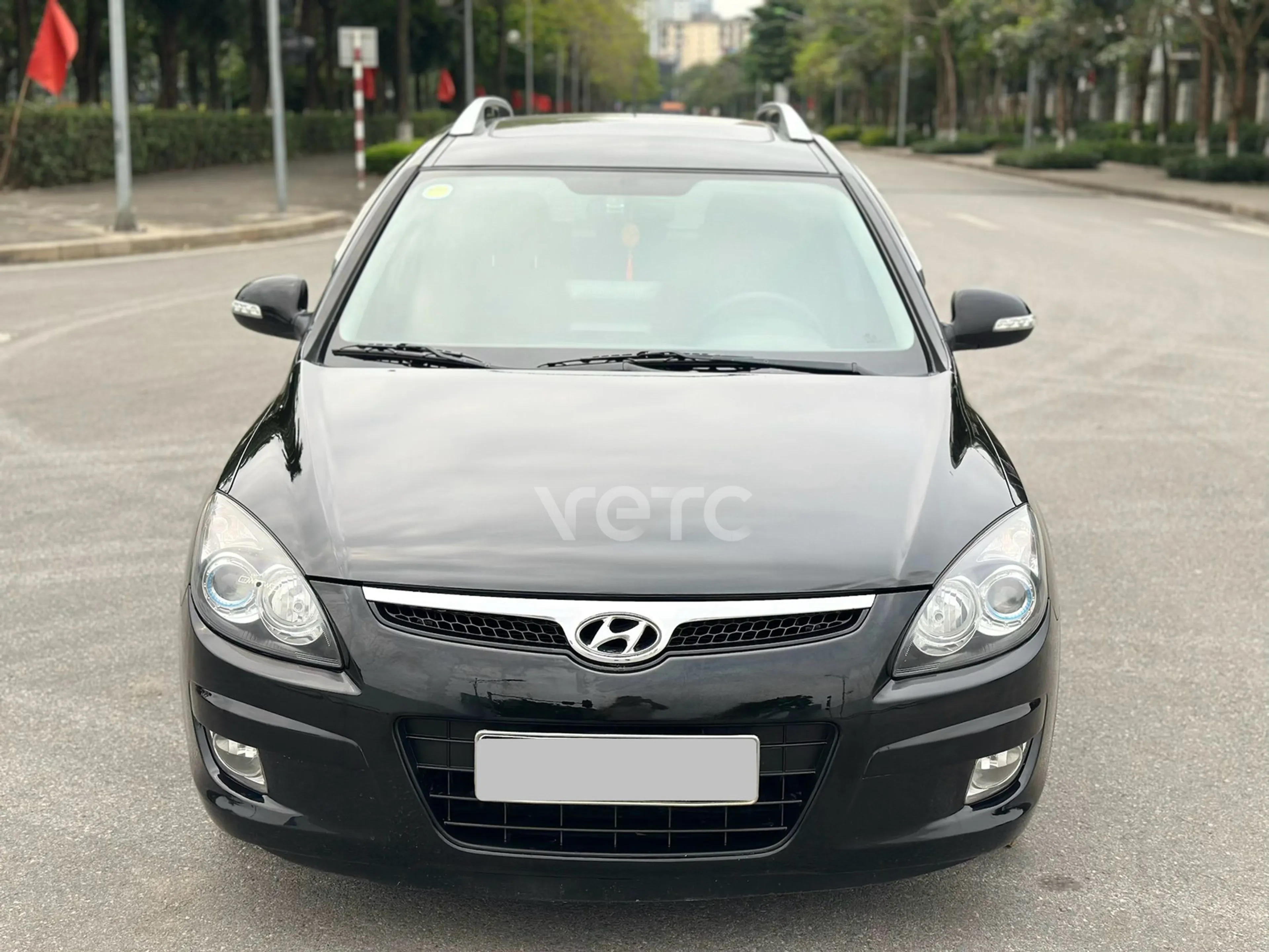 Ảnh xe Hyundai i30 1.6AT CW 2011 Đen 140.000 km