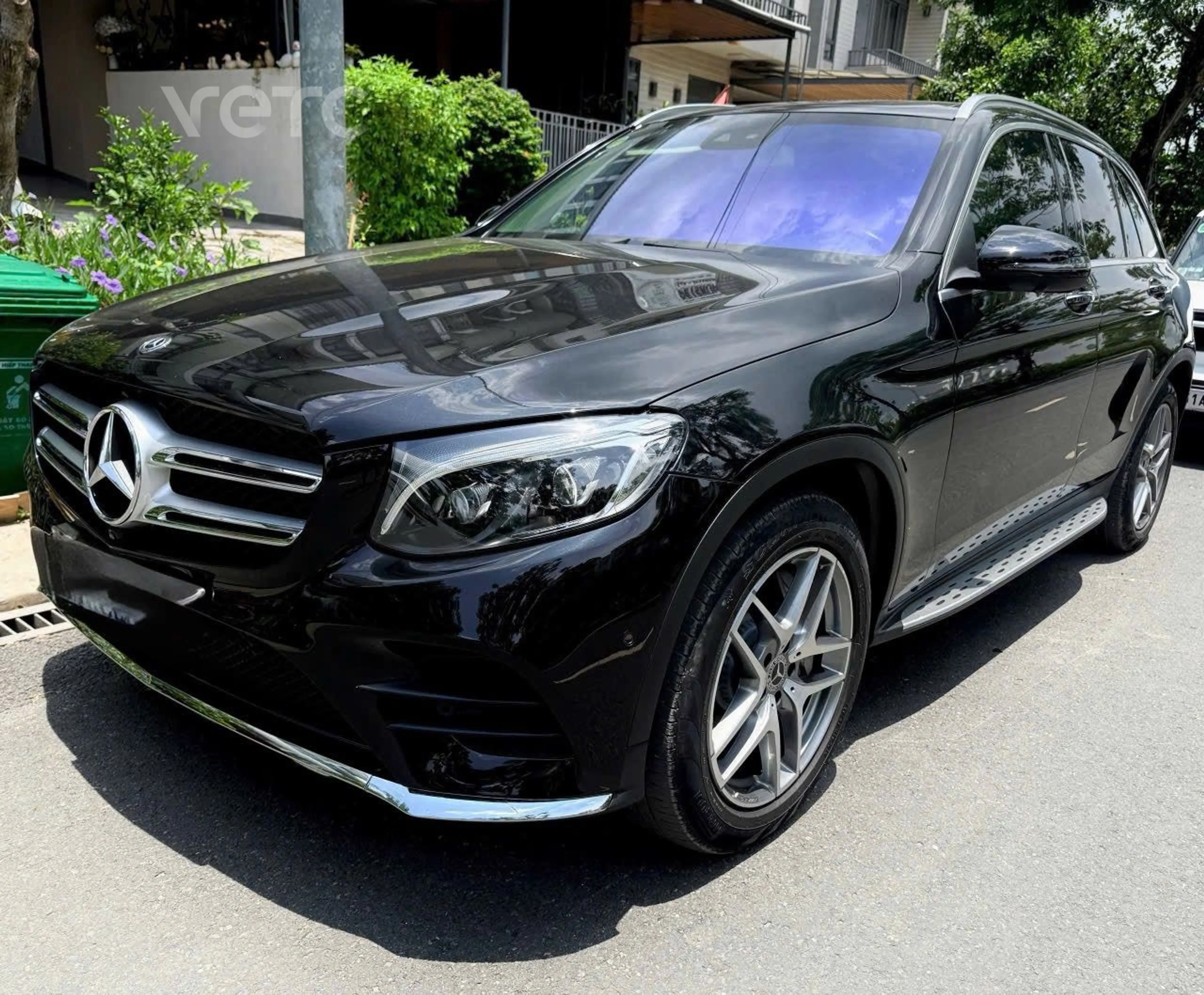 Ảnh xe Mercedes-Benz GLC 300 4Matic 2019 92.000 km