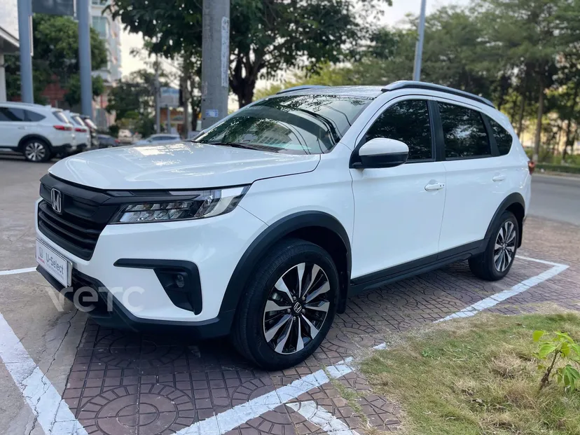 Hình ảnh xe HONDA BR-V 2024 TRẮNG 28.000 KM