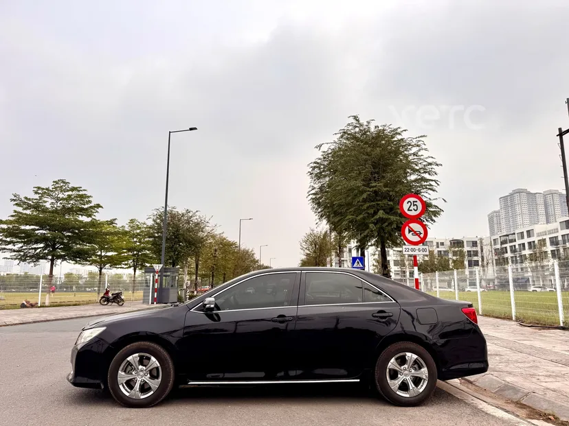 Hình ảnh xe TOYOTA CAMRY 2.0E 2013 ĐEN 120.000 KM