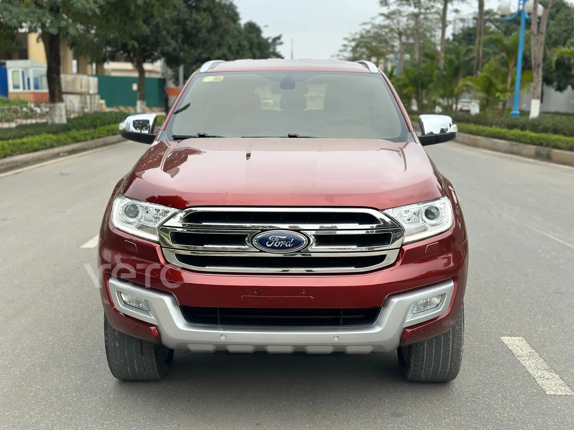 Hình ảnh xe FORD EVEREST 2.2TITANIUM 4X2 2016 ĐỎ 95.000 KM
