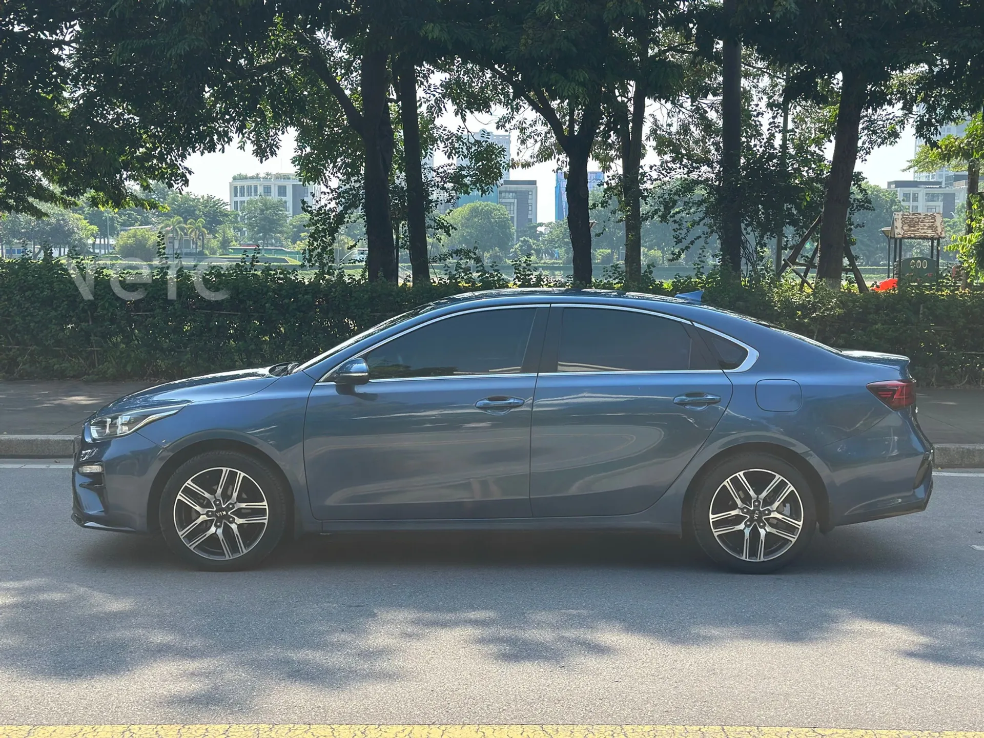 Hình ảnh xe KIA Cerato 1.6Luxury 2021 Xanh 53.000 km