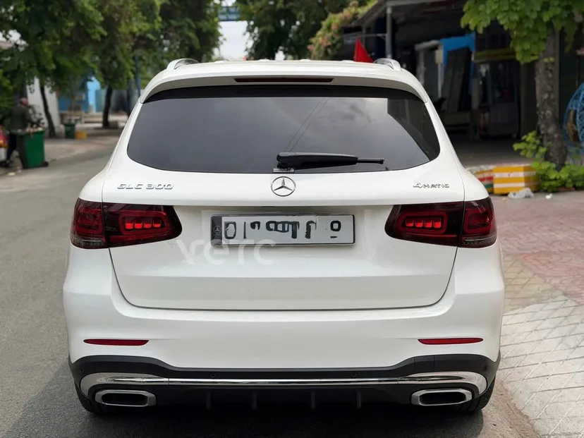 Hình ảnh xe MERCEDES-BENZ GLC 2021 TRẮNG 14.000 KM
