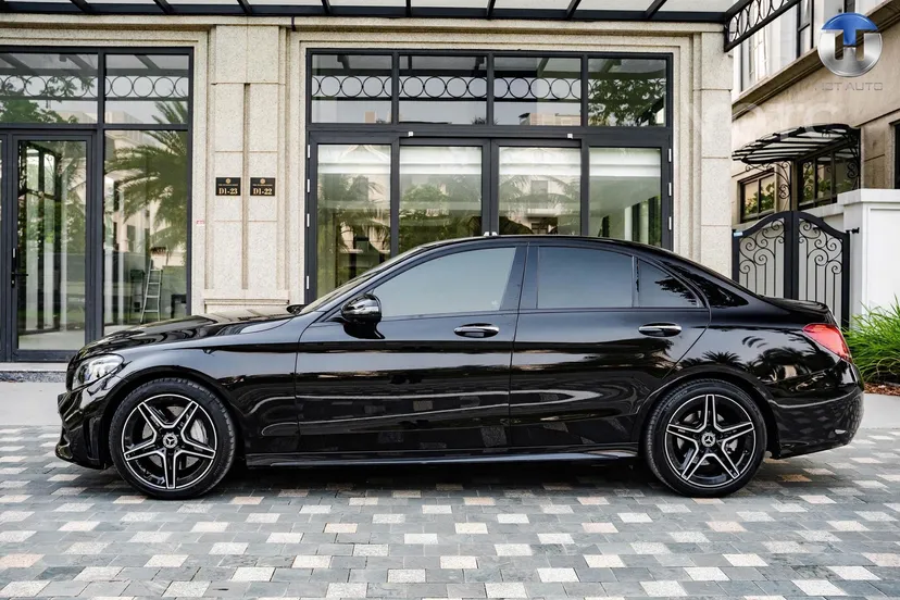 Hình ảnh xe MERCEDES-BENZ C-CLASS 2020 ĐEN 46.000 KM