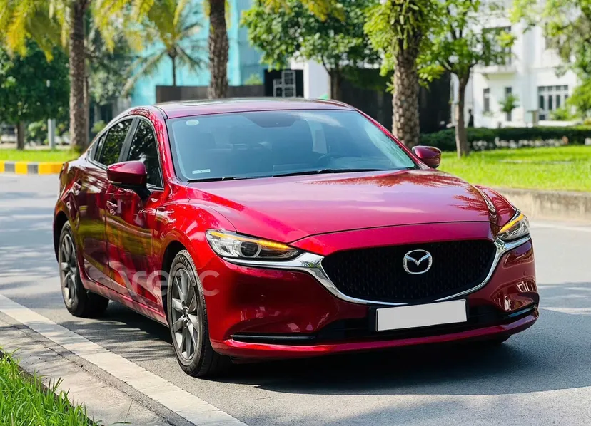 Hình ảnh xe MAZDA 6 2.0LUXURY 2020 ĐỎ 55.000 KM