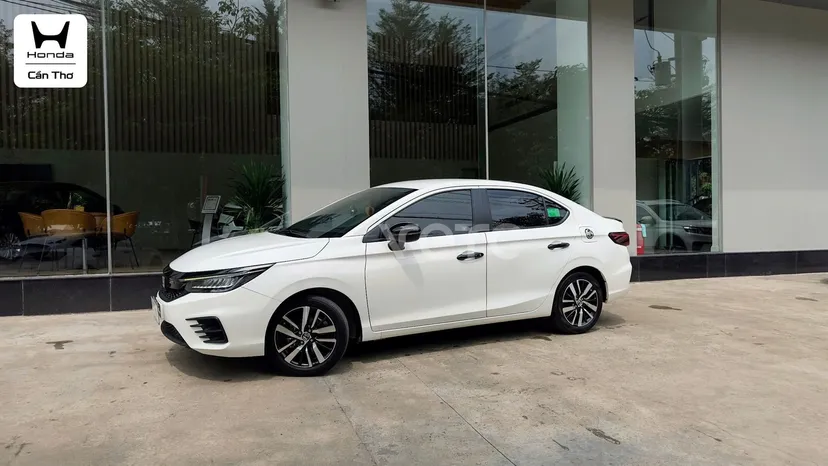 Hình ảnh xe HONDA CITY RS 2023 TRẮNG 56.900 KM