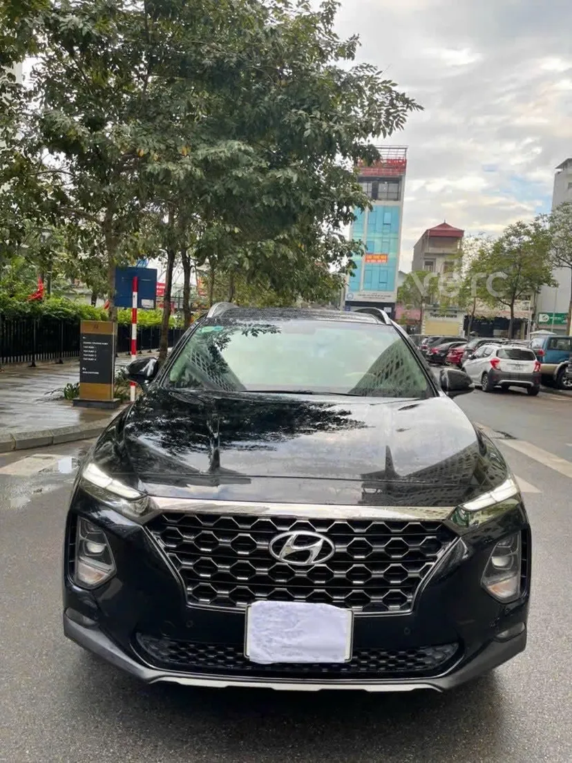 Hình ảnh xe Hyundai Santa Fe Đặc biệt 2019 Đen 10.000 km