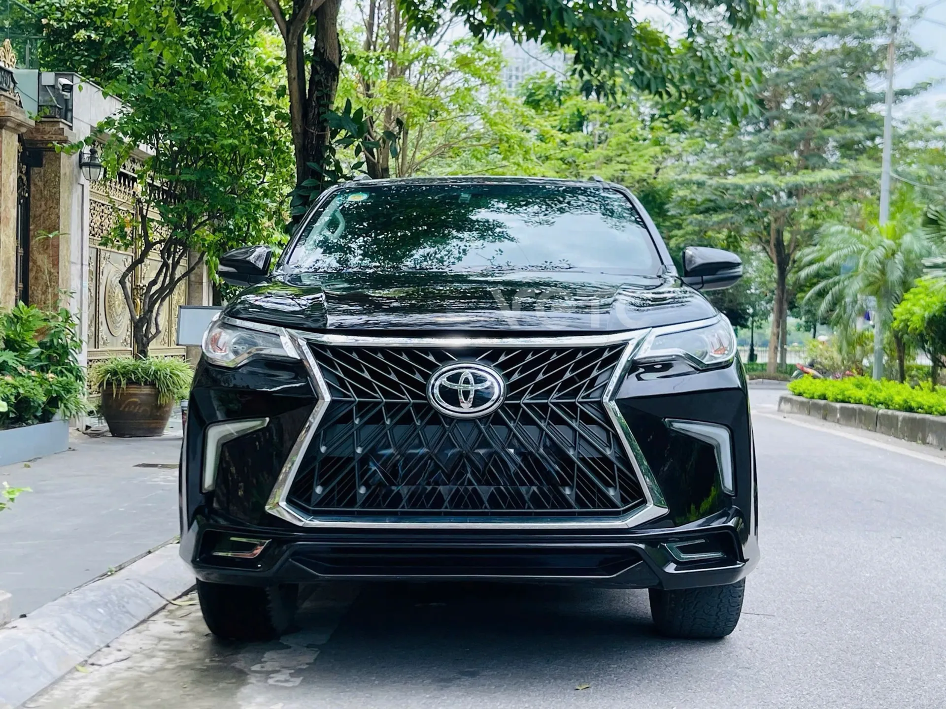 Hình ảnh xe Toyota Fortuner 2017 Nâu 85.000 km
