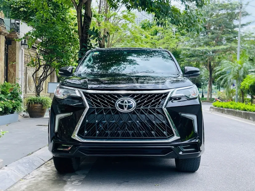 Hình ảnh xe Toyota Fortuner 2017 Nâu 85.000 km