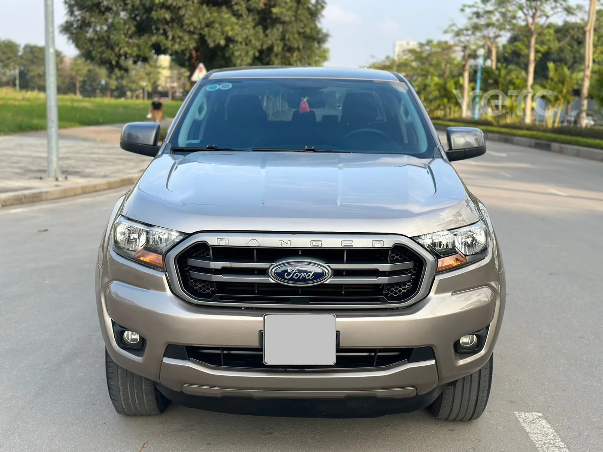 Hình ảnh xe FORD RANGER XLS 2.2AT 2019 VÀNG 110.000 KM