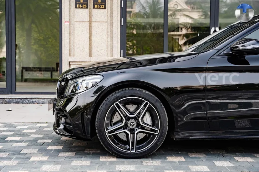 Hình ảnh xe MERCEDES-BENZ C-CLASS 2020 ĐEN 46.000 KM