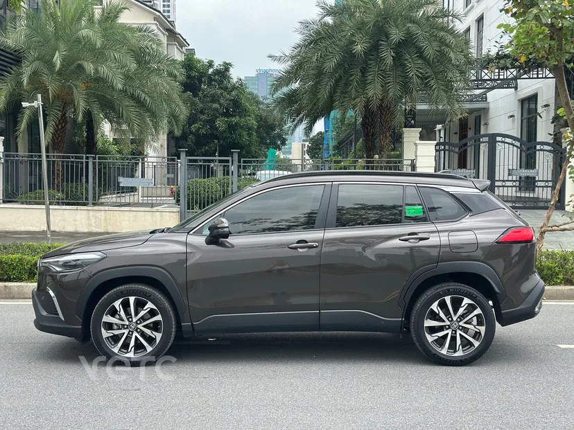 Hình ảnh xe TOYOTA COROLLA CROSS 1.8V 2020 NÂU 37.000 KM