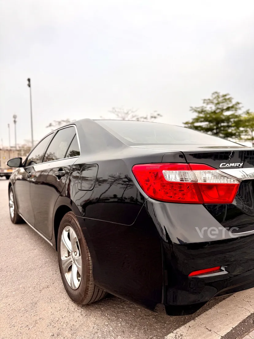 Hình ảnh xe TOYOTA CAMRY 2.0E 2013 ĐEN 120.000 KM