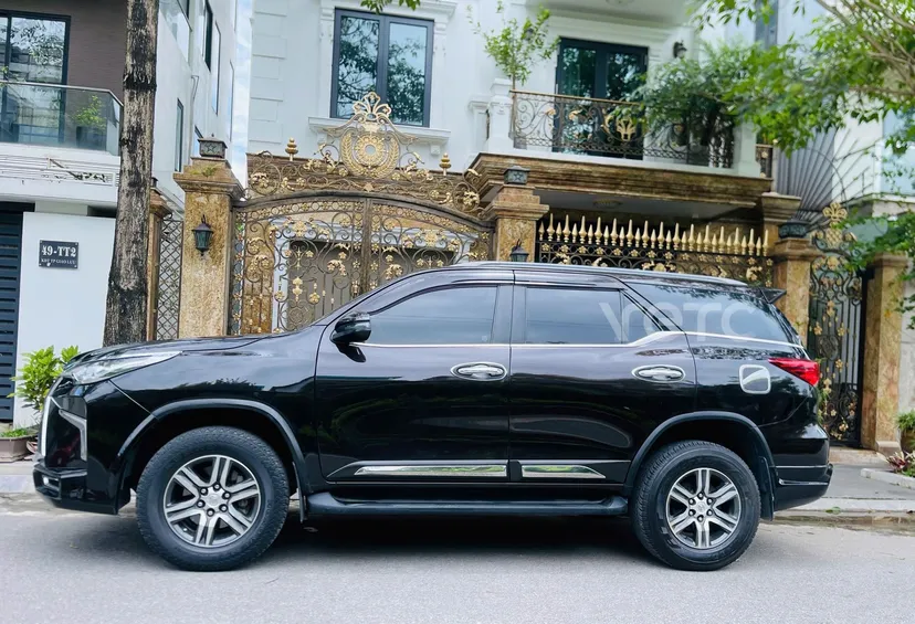 Hình ảnh xe Toyota Fortuner 2017 Nâu 85.000 km