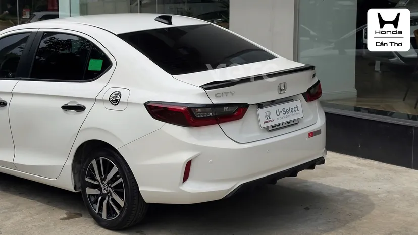 Hình ảnh xe HONDA CITY RS 2023 TRẮNG 56.900 KM