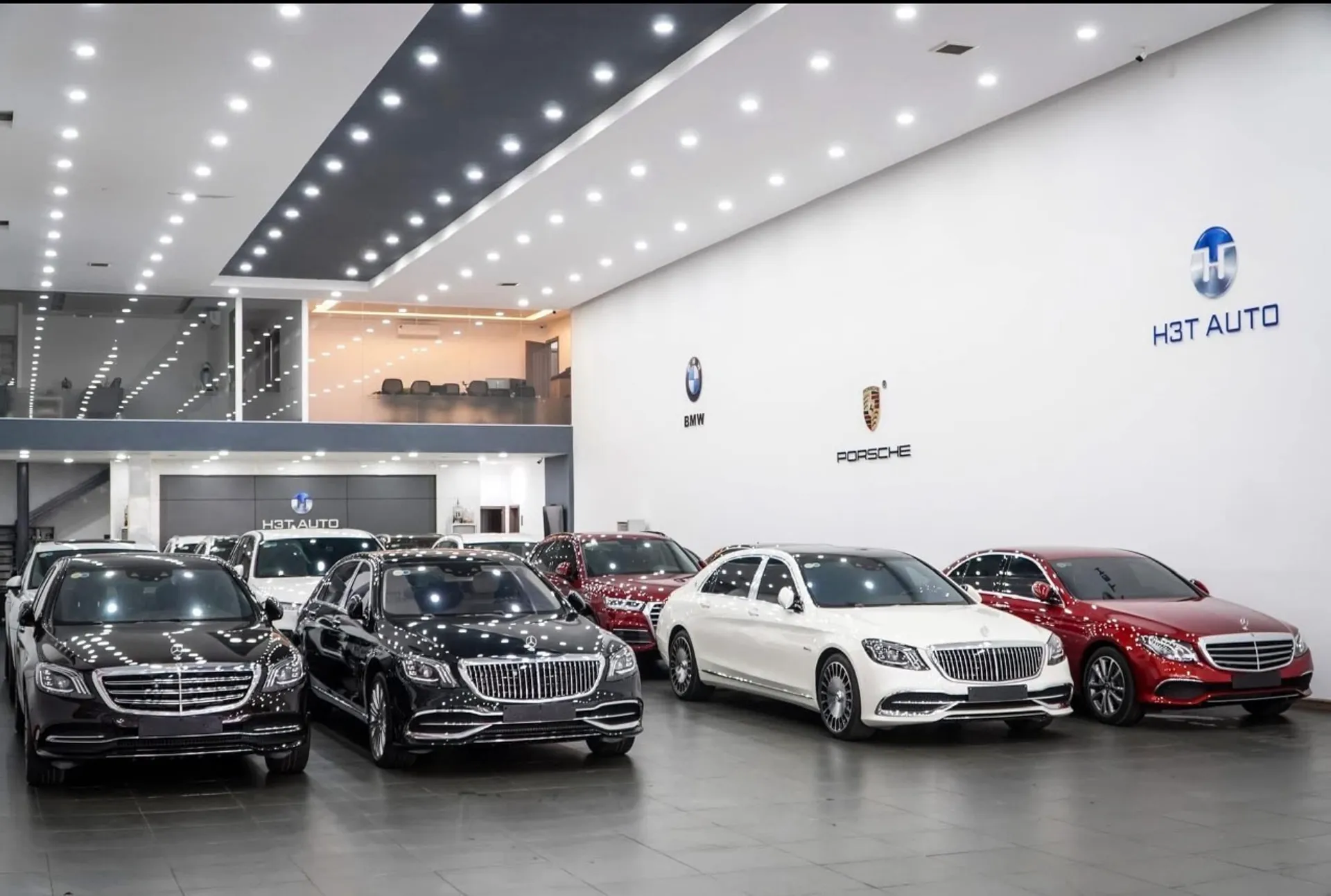 Banner cửa hàng H3T Auto Việt Nam