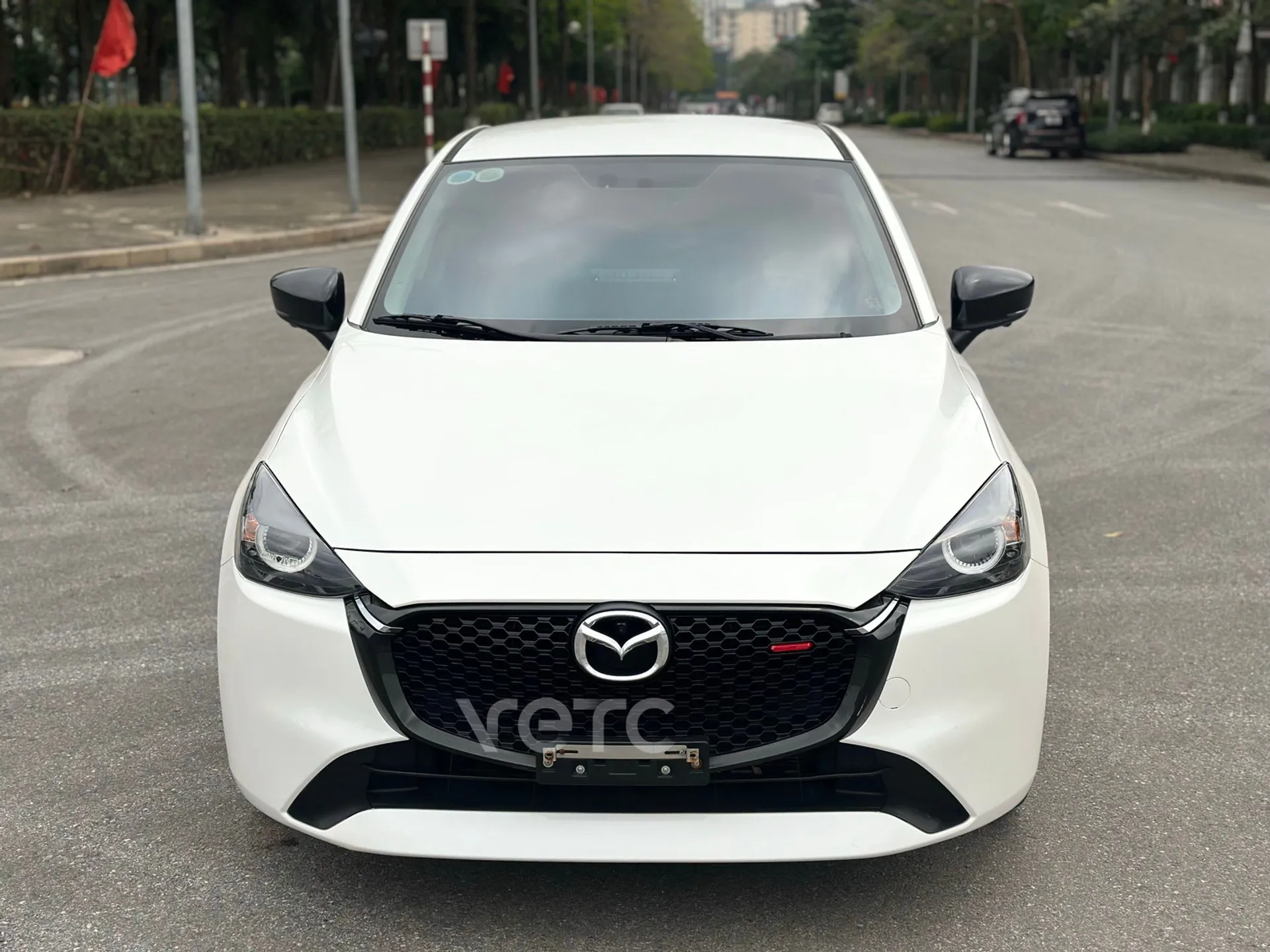 Hình ảnh xe MAZDA 2 1.5PREMIUM 2024 TRẮNG 20.000 KM