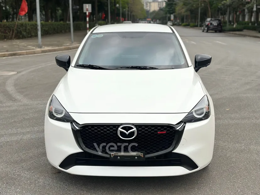 Hình ảnh xe MAZDA 2 1.5PREMIUM 2024 TRẮNG 20.000 KM