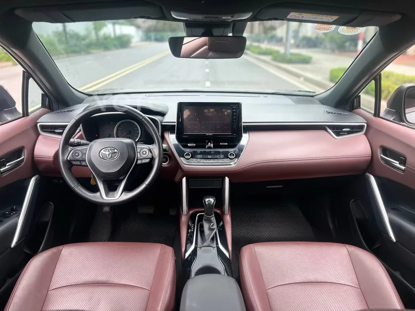 Hình ảnh xe TOYOTA COROLLA CROSS 1.8V 2020 NÂU 37.000 KM
