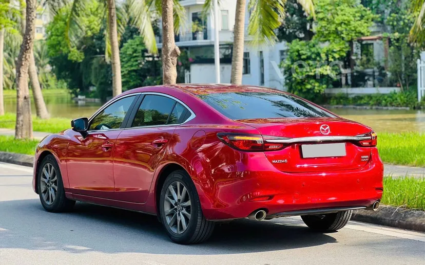 Hình ảnh xe MAZDA 6 2.0LUXURY 2020 ĐỎ 55.000 KM