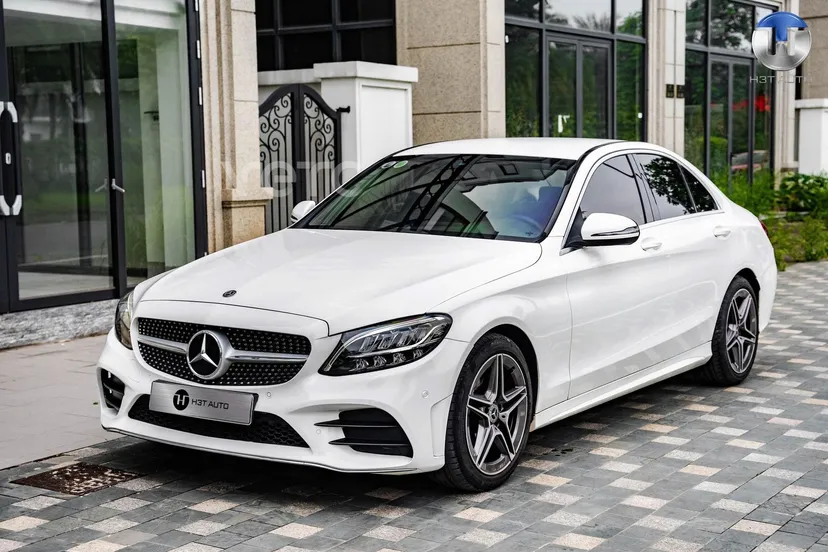 Hình ảnh xe MERCEDES-BENZ C-CLASS 2021 TRẮNG 50.000 KM