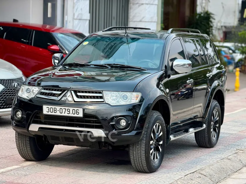 Hình ảnh xe MITSUBISHI PAJERO SPORT MT 2016 ĐEN 140.000 KM