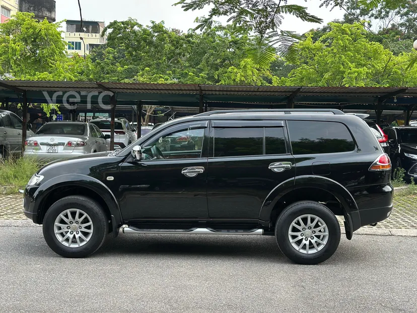 Hình ảnh xe MITSUBISHI PAJERO SPORT 2.5AT 4X2 2012 ĐEN 150.000 KM