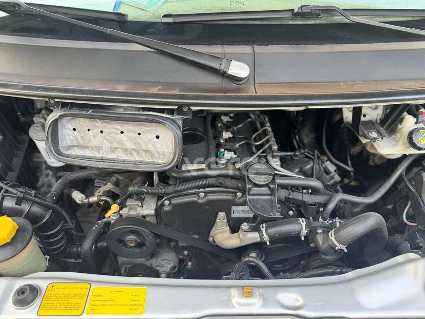 Hình ảnh xe Ford Transit 2016 Bạc 250.000 km