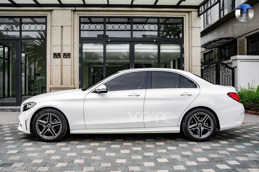Hình ảnh xe MERCEDES-BENZ C-CLASS 2021 TRẮNG 50.000 KM
