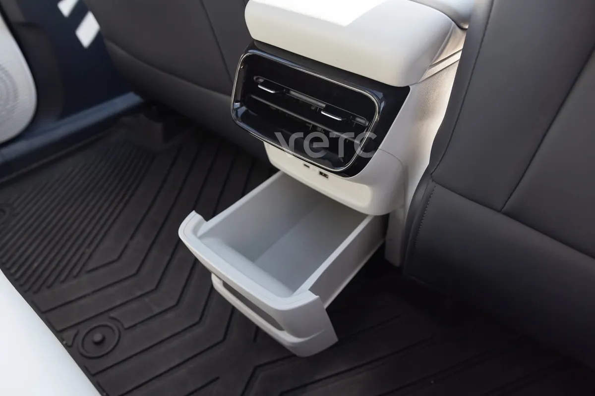 Hình ảnh xe GEELY EX2 PRO 2026