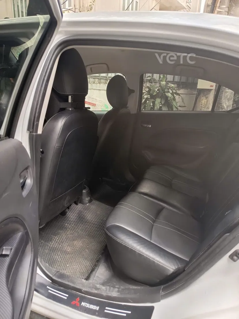Hình ảnh xe Mitsubishi Attrage 2023 Trắng 9.300 km