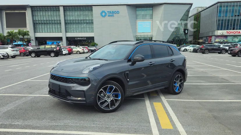 Hình ảnh xe LYNK & CO 01 2025