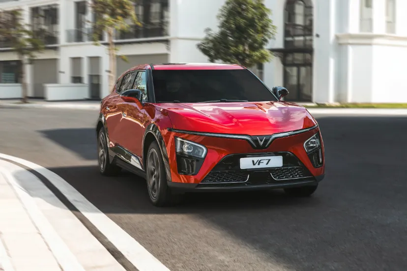 Hình ảnh xe VinFast VF7 2025