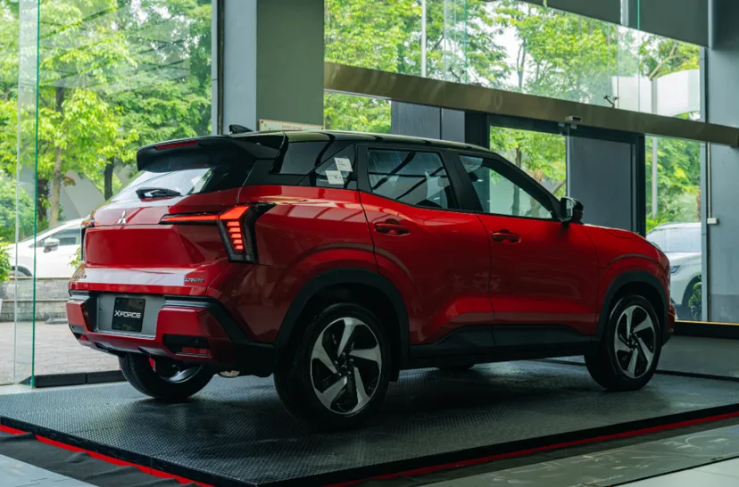 Hình ảnh xe MITSUBISHI XFORCE ULTIMATE 2025