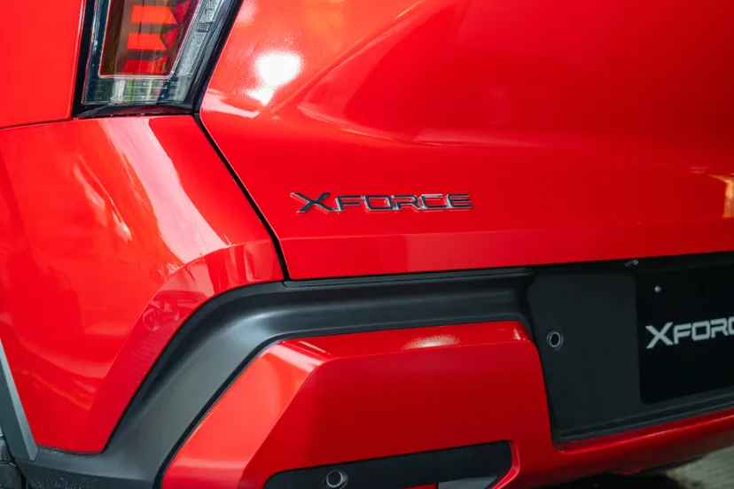 Hình ảnh xe MITSUBISHI XFORCE ULTIMATE 2025