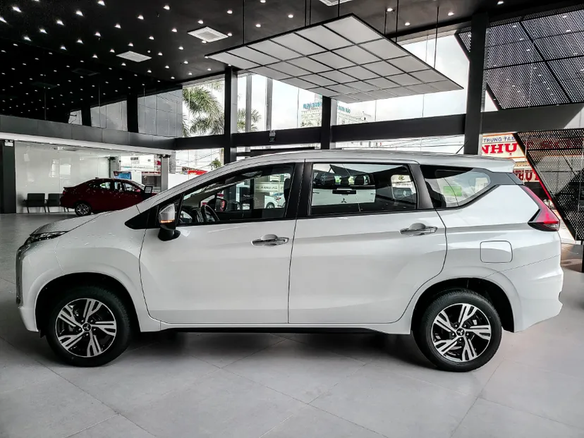 Hình ảnh xe MITSUBISHI XPANDER MT 1.5L 2025