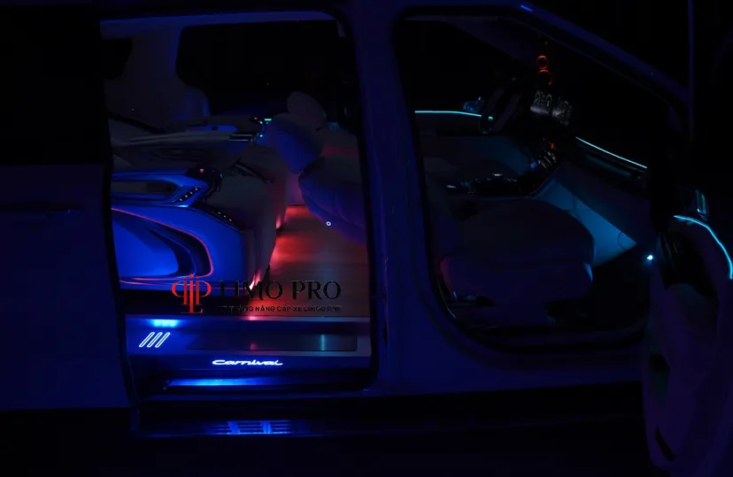 Hình ảnh xe TRẦN SAO RƠI – SAO BĂNG LIMOUISINE