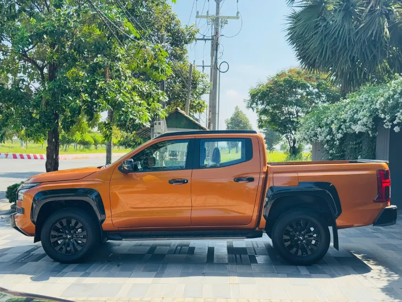 Hình ảnh xe MITSUBISHI ALL NEW TRITON ATHLETE 4x4 AT 2.4L Bi-Turbo 2025