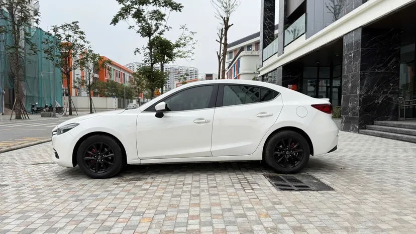 Hình ảnh xe MAZDA 3 SEDAN 1.5AT PREMIUM 2019 - ODO: 75.000KM