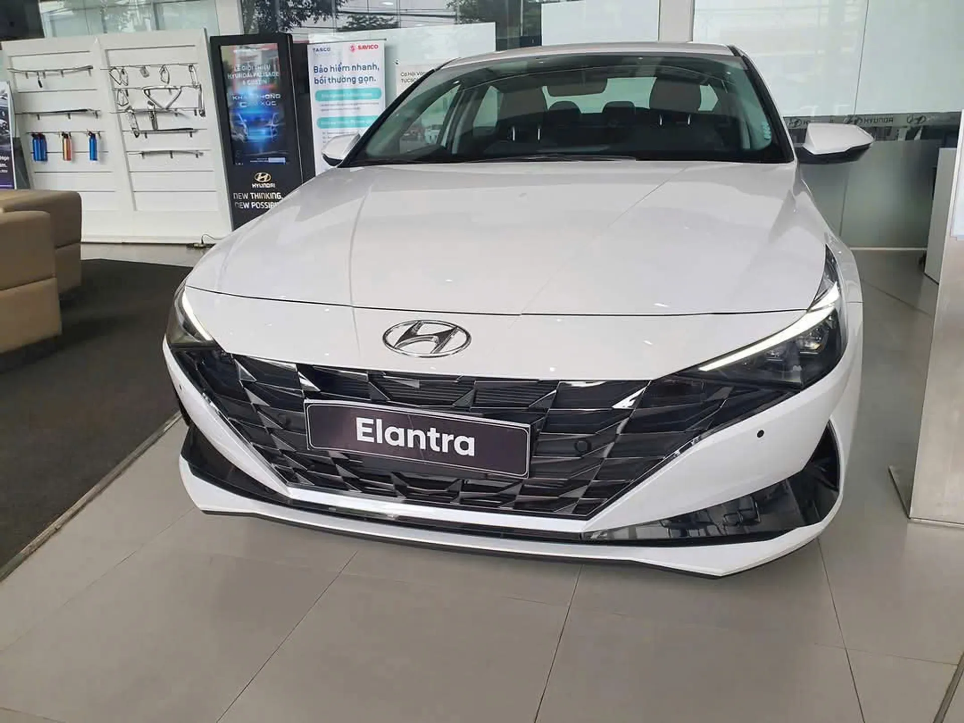 Hình ảnh xe HYUNDAI ELANTRA 2.0 ĐẶC BIỆT 2025